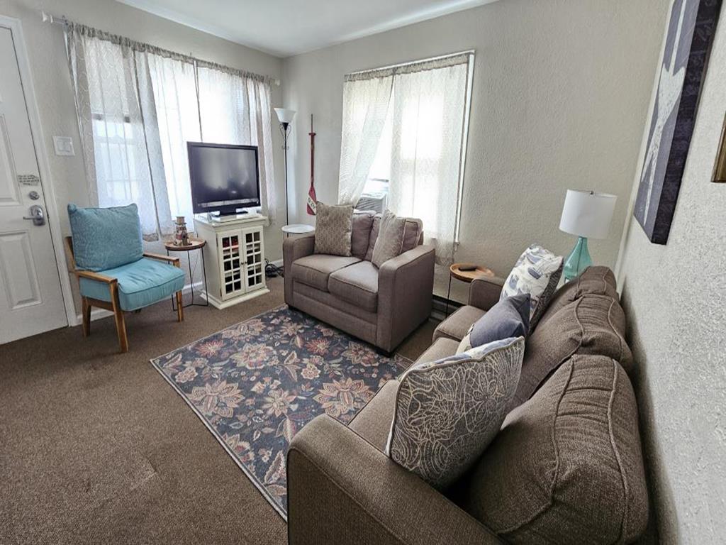 420 EAST 11TH AVENUE UNIT 1 NORTH WILDWOOD PETFRIENDLY SUMMER VACATION RENTALS at